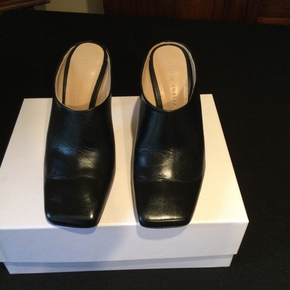 Studio Amelia - image 2